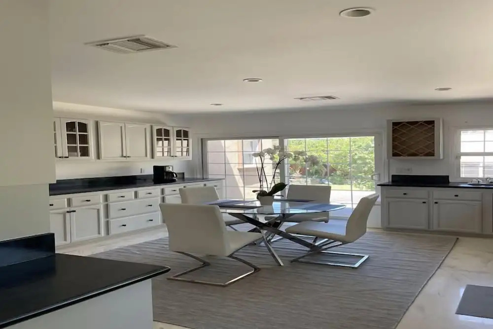 3Bd Beverly Hills Home