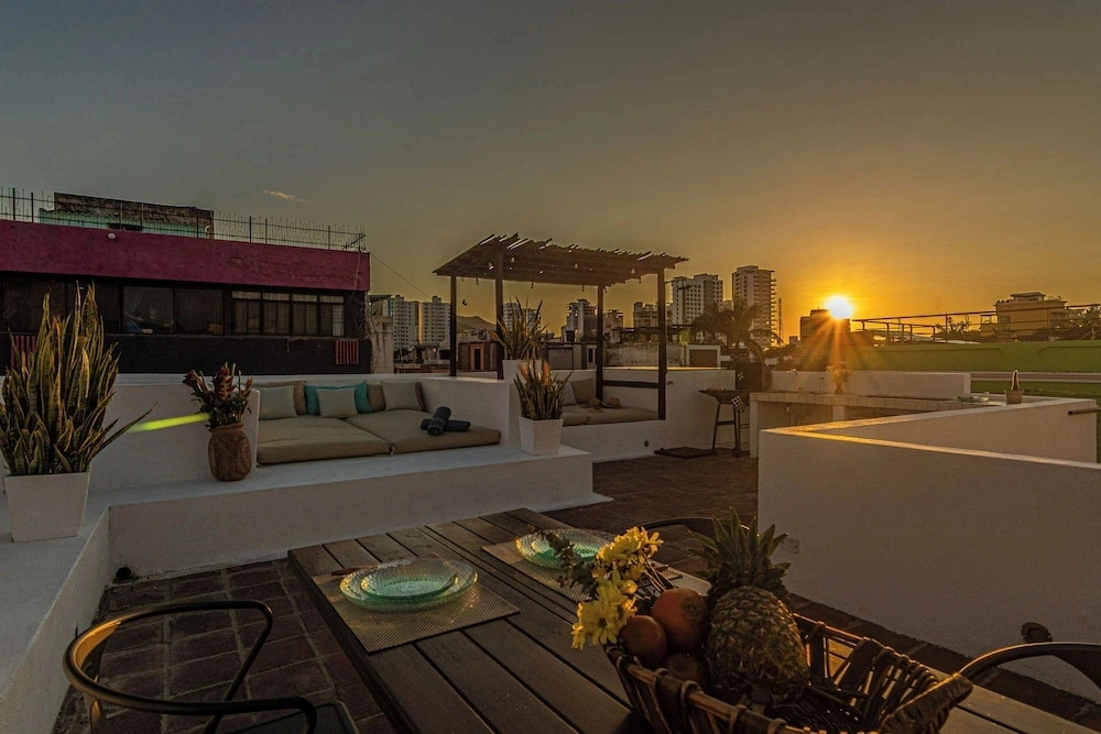 Casa del Agua Pool House by Xarm Apartments