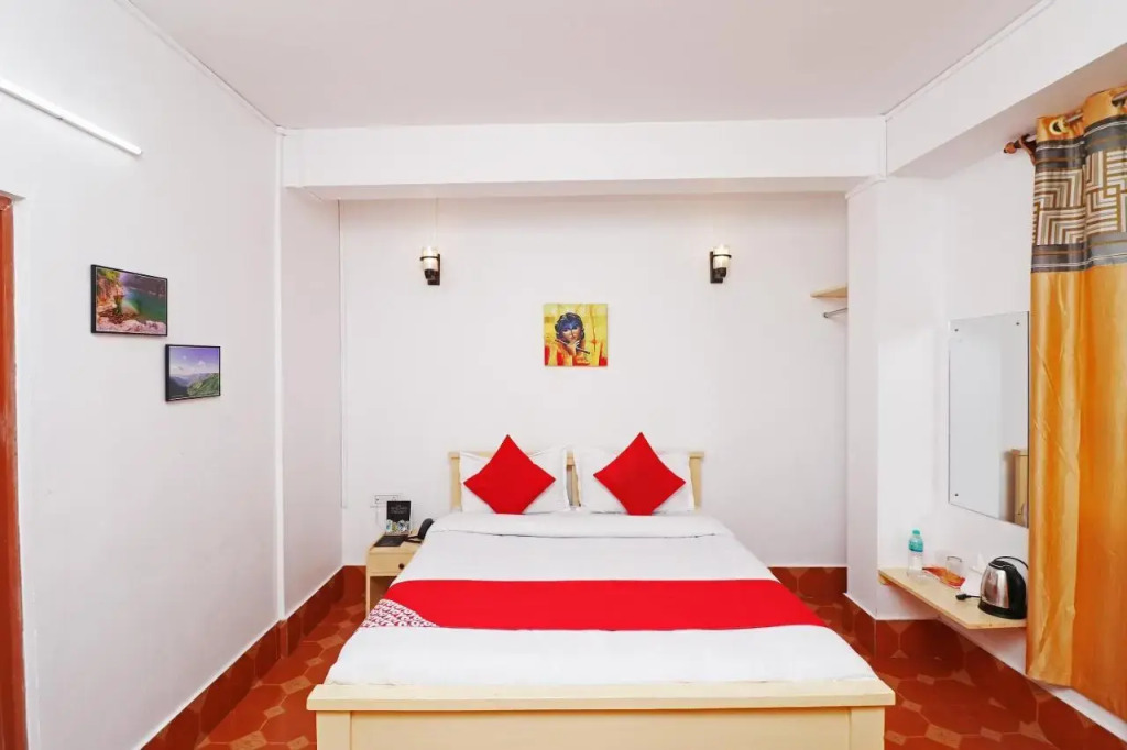 Bamon Guest House by OYO Rooms