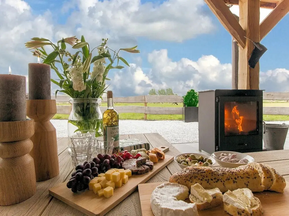 Beautiful Holiday Farm in Holten With hot tub and Sauna