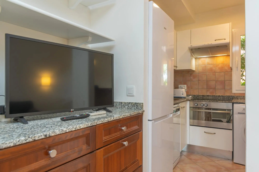 BARCA TRENCADA - Beautiful apartment very close to the beach -Free WiFi-