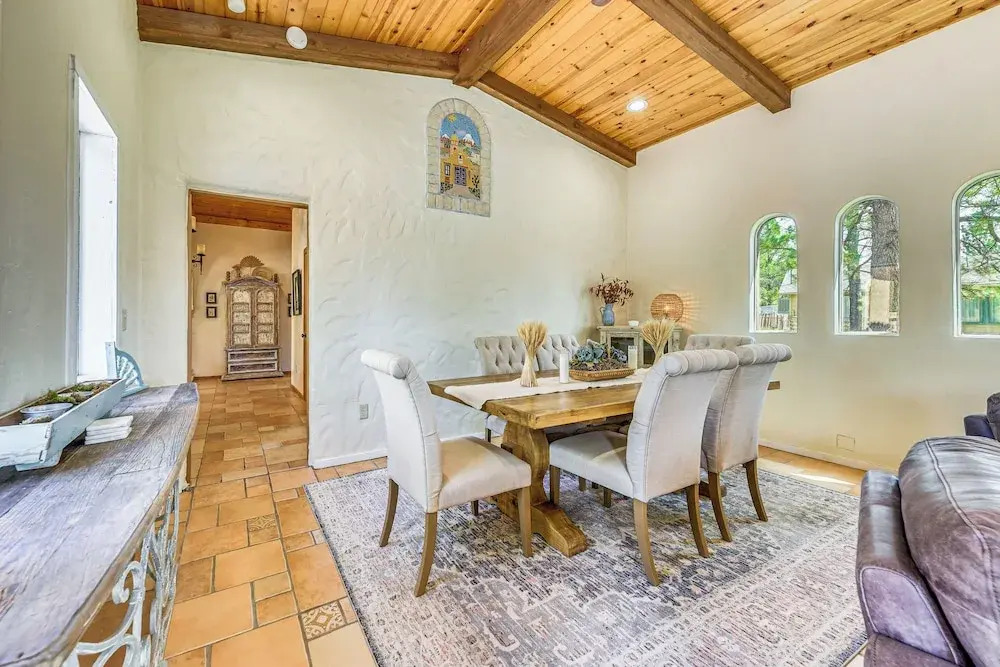 Ruidoso Retreat w/ Hot Tub & Patio!