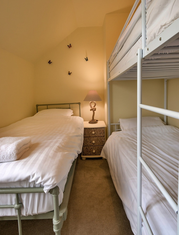 Majestic Cottage Near River Severn, No Deposit