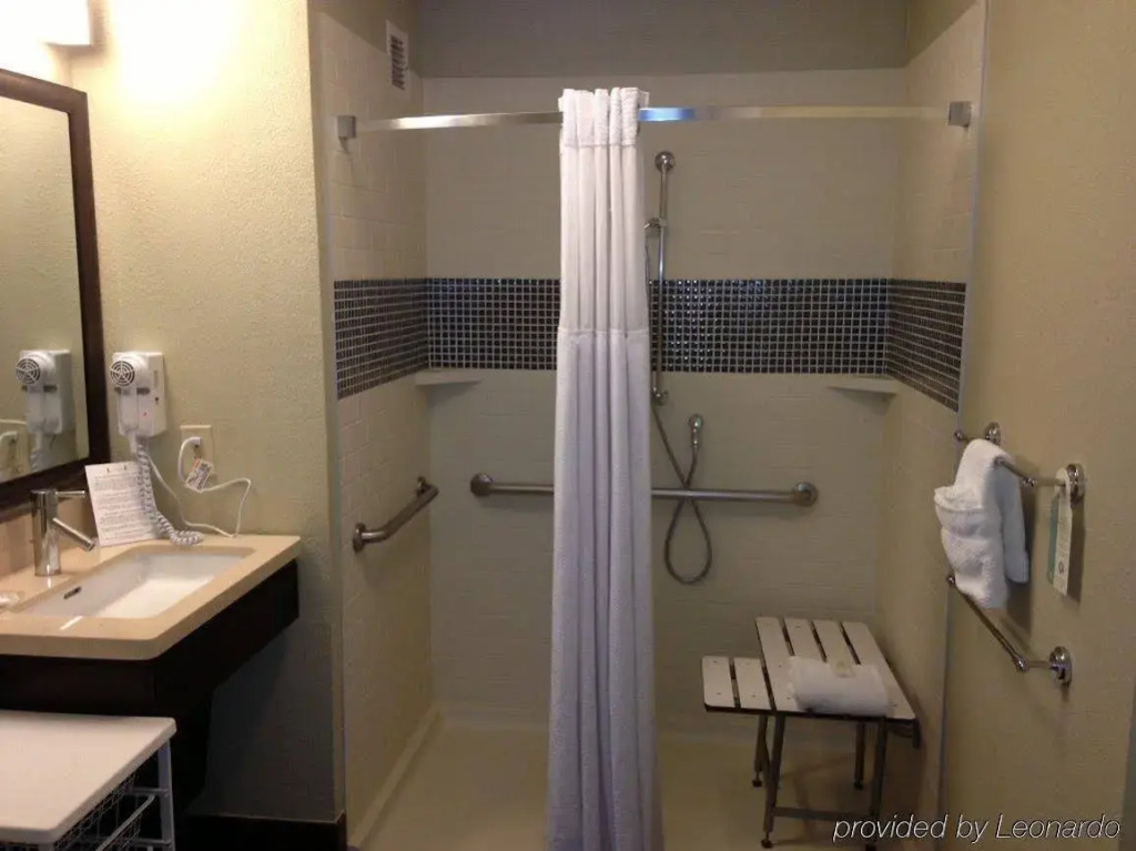 Sonesta ES Suites Portland Vancouver 41st Street