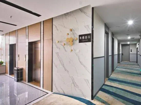 Subai Cloud Hotel (Lu 'an Yeji Victory Times Square Store)