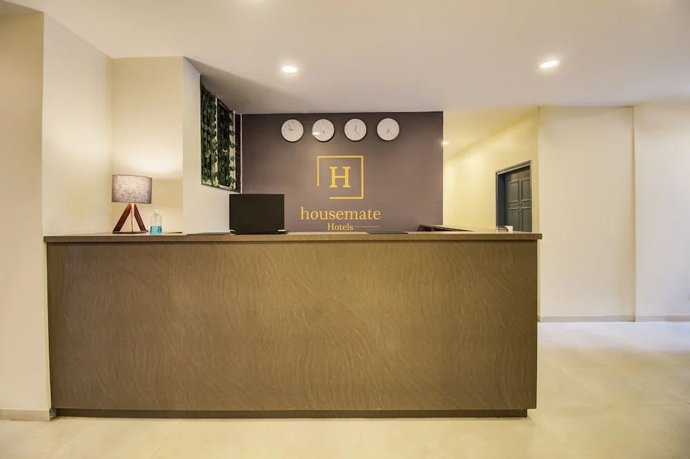 12 Star Hadapsar