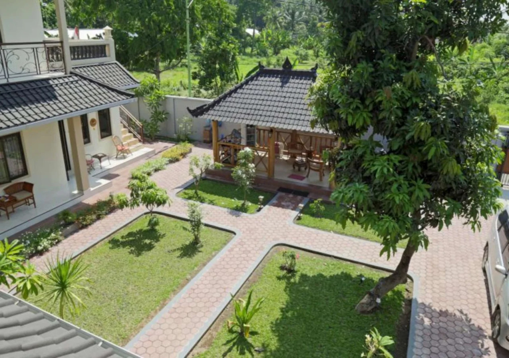 Whiterose Guesthouse