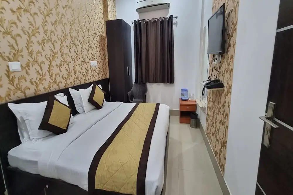 Hotel 24 Carrat