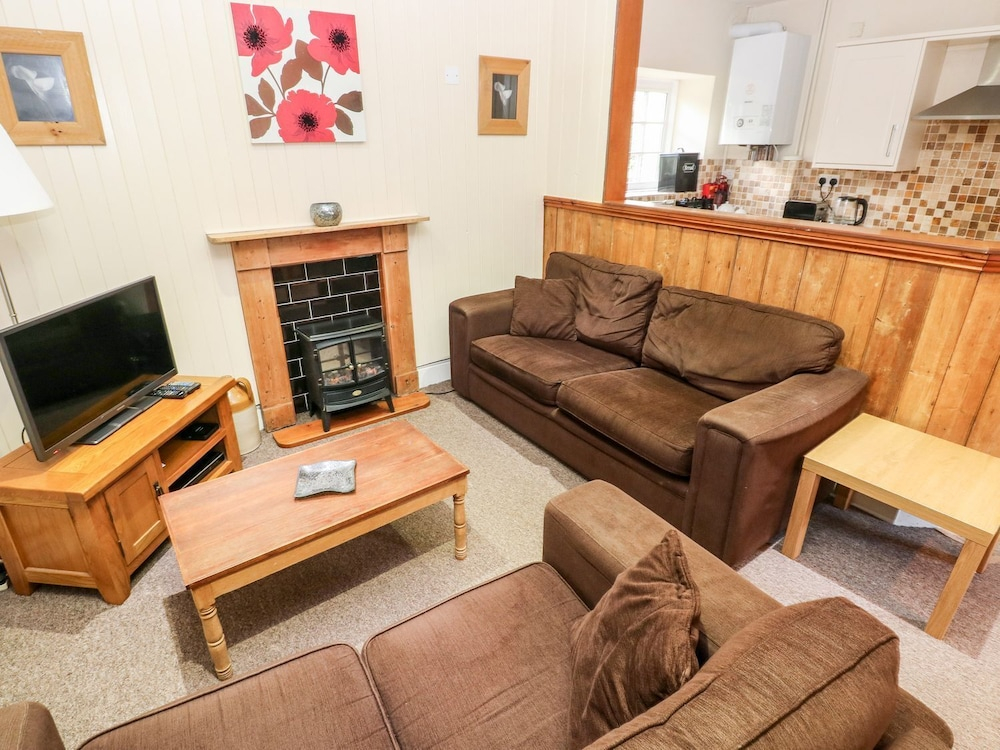 Lake Cottage