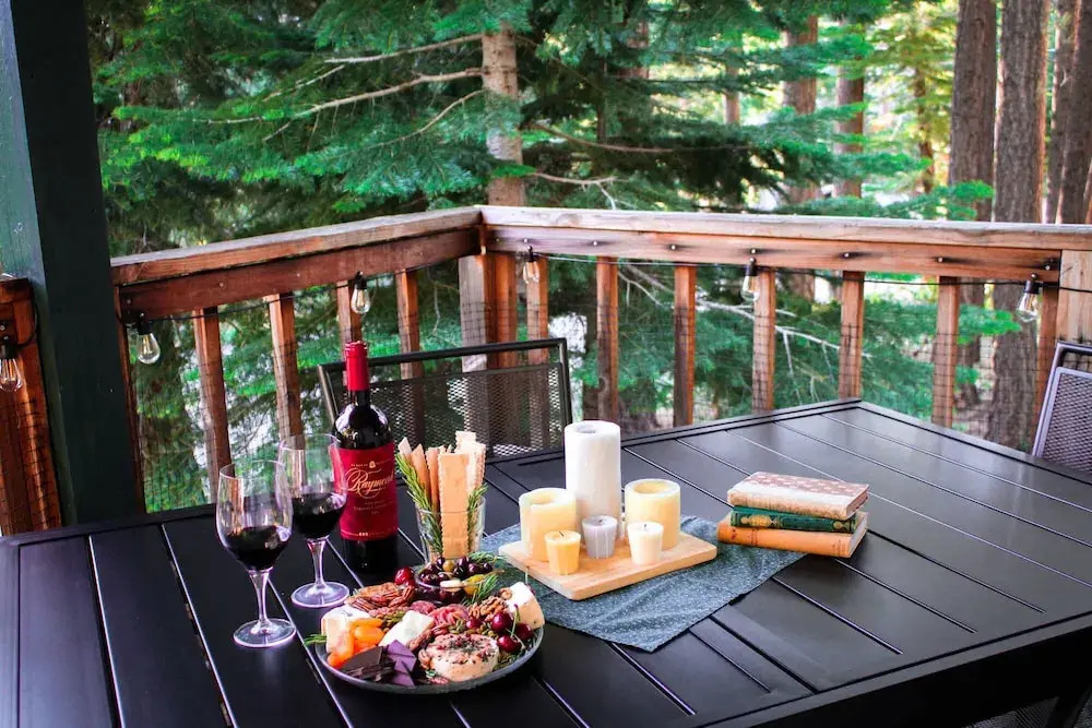 Cherry Hills Cabin - Sleeps 6, No Pets, Family Fun!