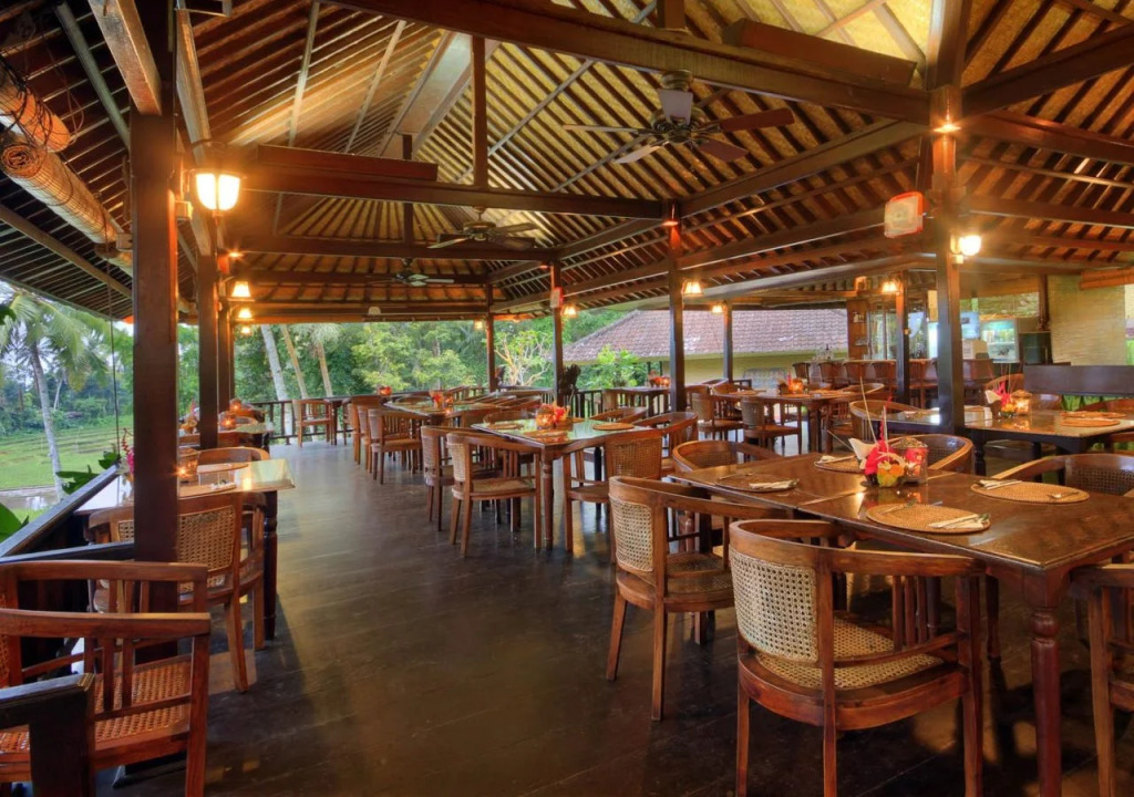 Cempaka Belimbing Villa