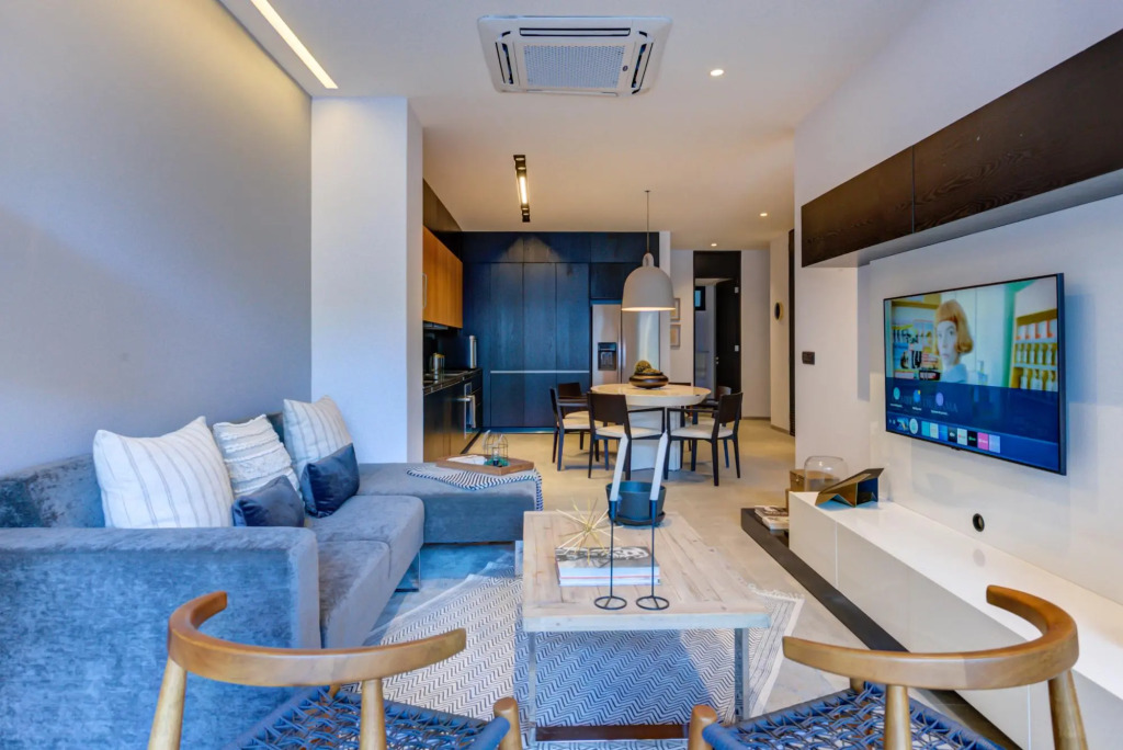 Sailview 801 Romantic Zone Rooftop Pool Ocean Views
