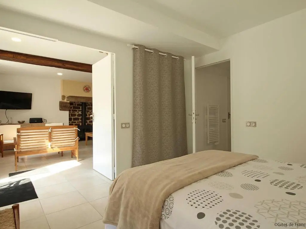 Maison de campagne tranquille avec poêle et animaux admis, proche nature - FR-1-497-74