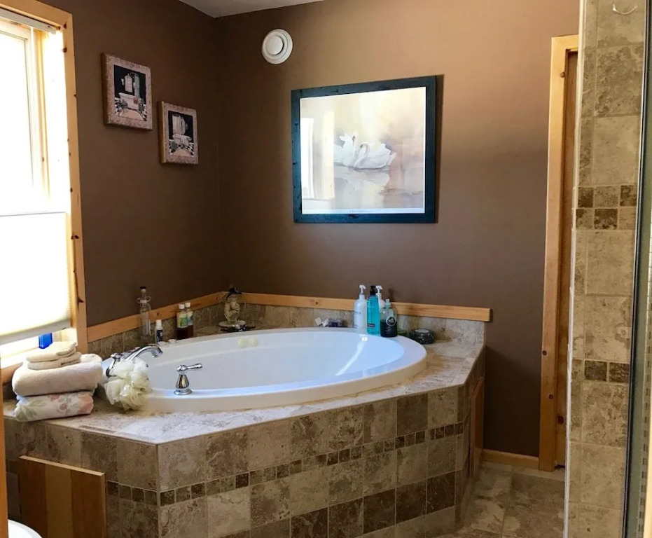 Cozy Cove Inn