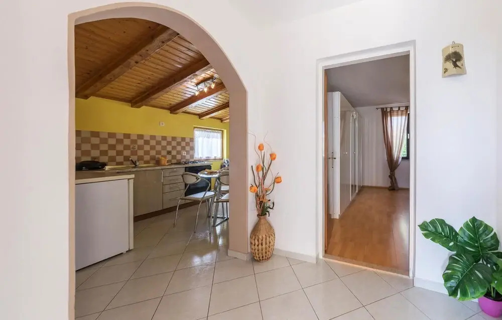 Stunning Apartment in Valtura With 1 Bedrooms