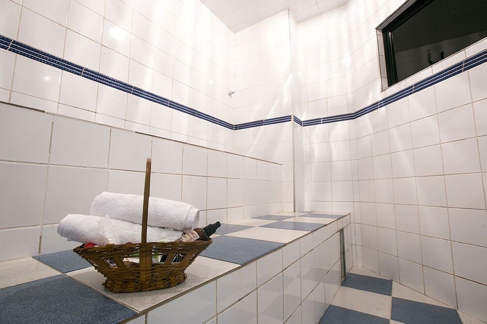 Hotel Minas Tower Leopoldina By Samba