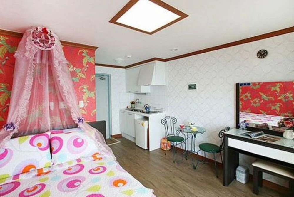 Taean Carib Pension