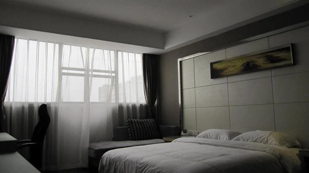 Sheng Jing Yi Jia Hotel