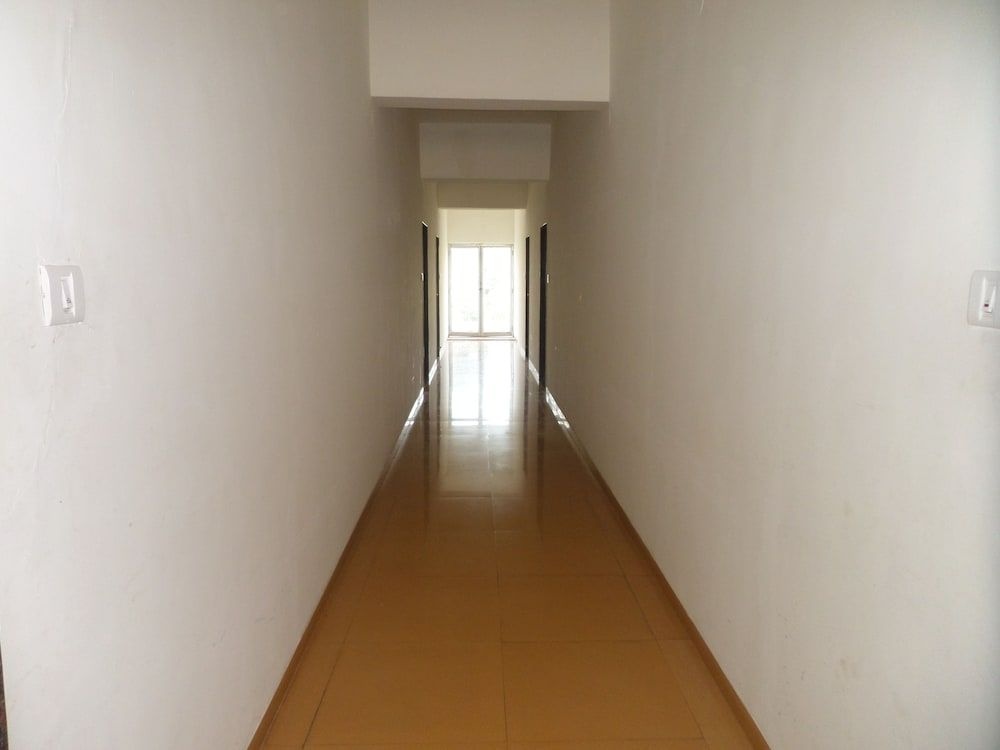 Rajasthani Rajwadi Hotel & Restaurant