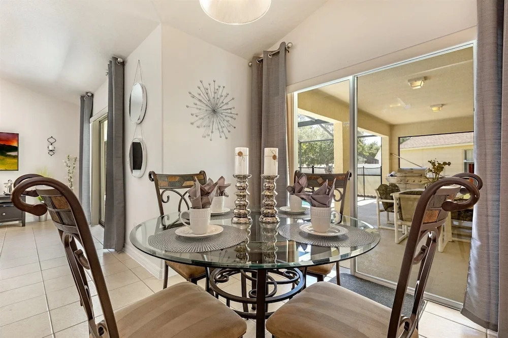 Fantastic 6 Bed Villa With Own Private Pool With No Rear Neighbours