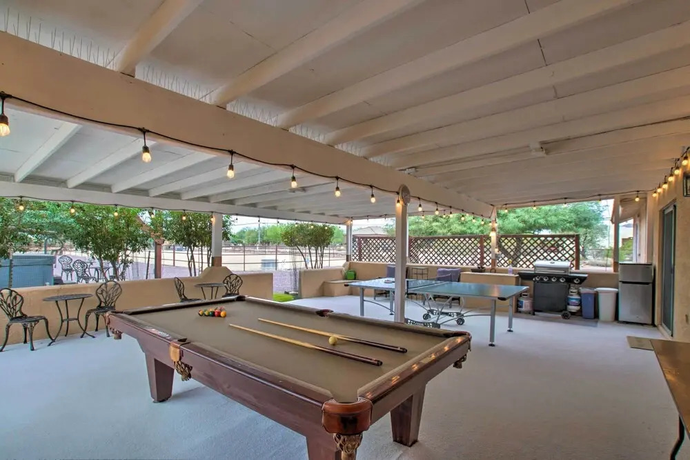 Phoenix 'kick Back Corral' w/ Outdoor Oasis!