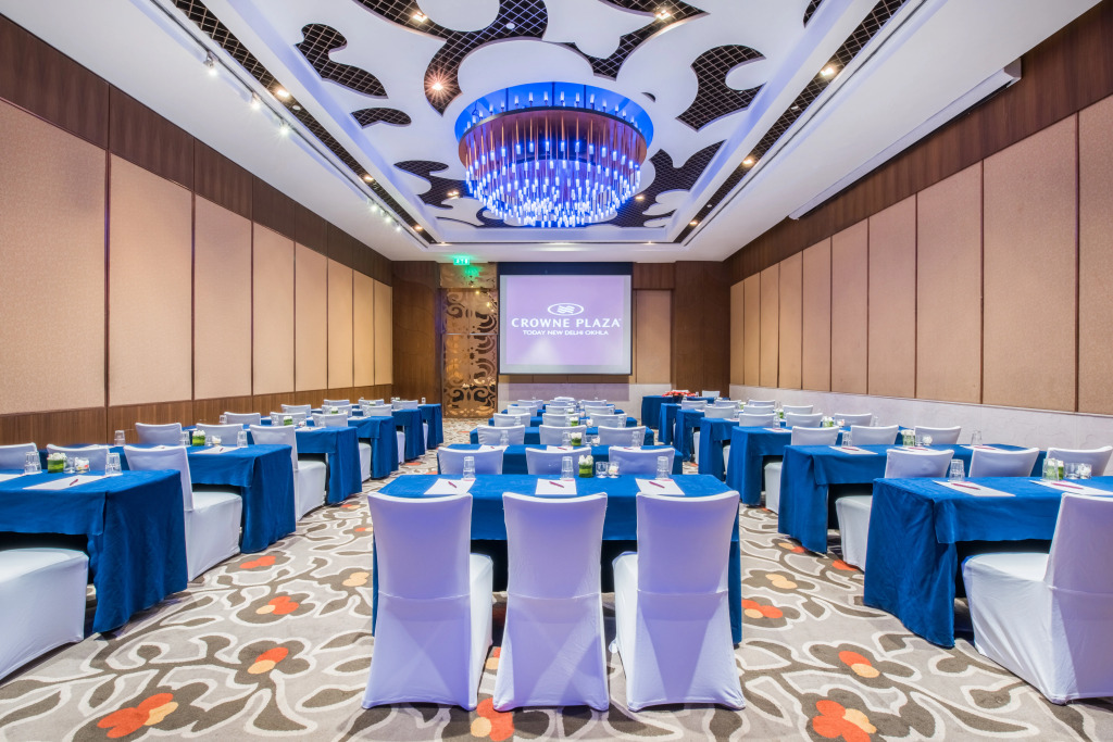 Crowne Plaza New Delhi Okhla by IHG