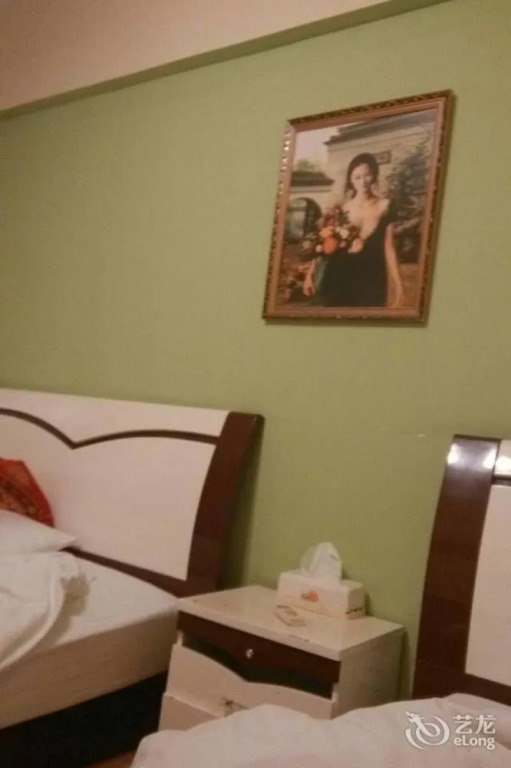 Mingjia Hotel