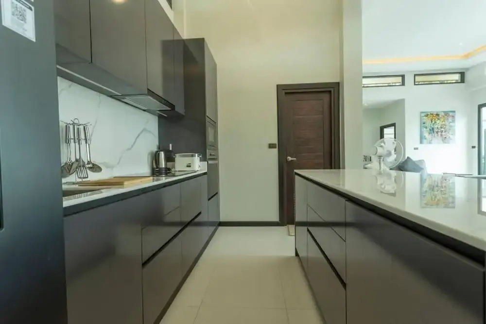 Brand New Luxury Villa Pool Rawai v105