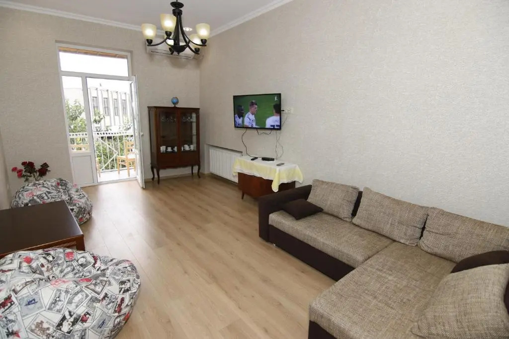Best Location near FABRIKA. 65 sq/m