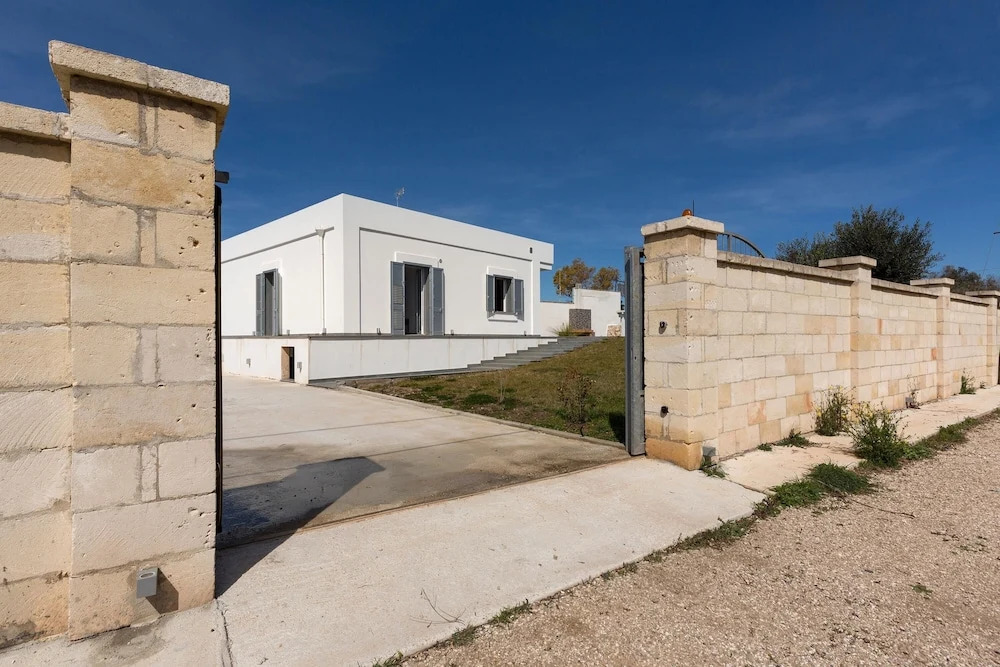 Villa Gio by BarbarHouse