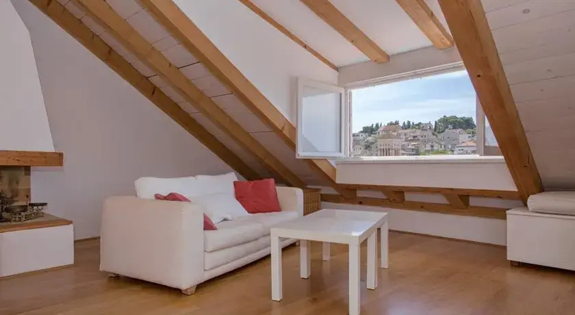 Fortezza - Hvar Old Town Apartment