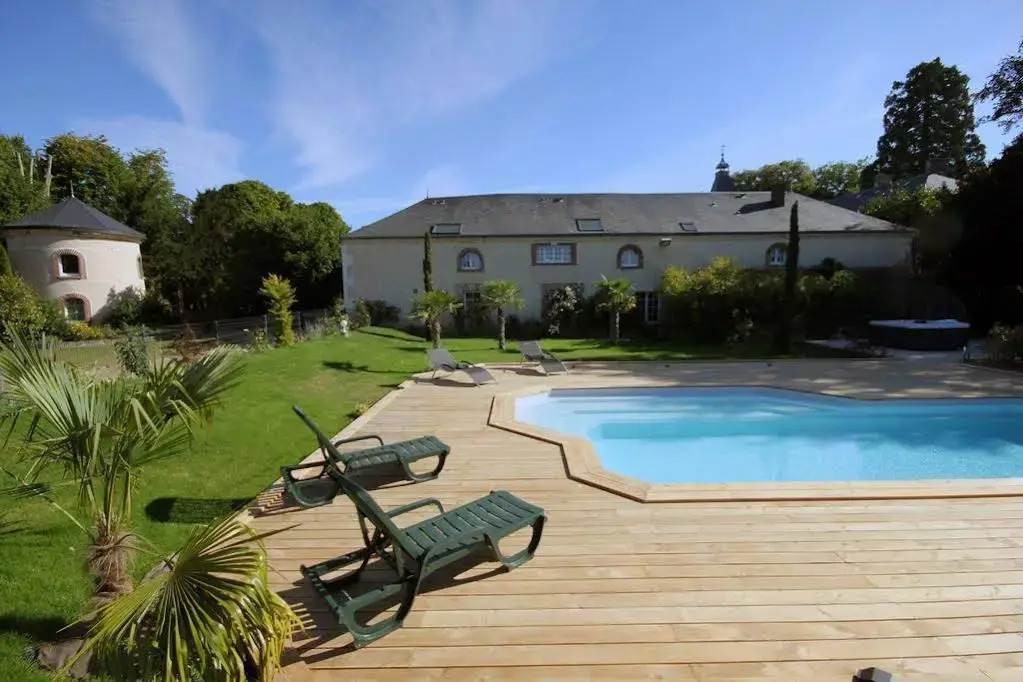 Domaine De Moresville