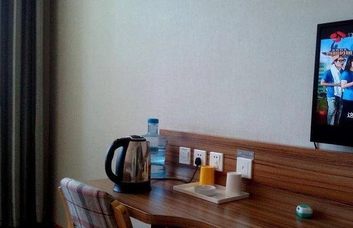 Eaka 365 Hotel Xingtang Xiqiaotou Branch