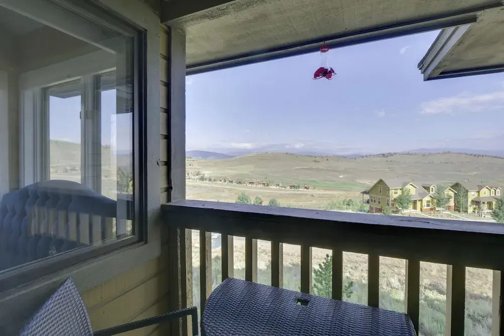 Walk to Ski Lifts: Mtn-view Granby Retreat!