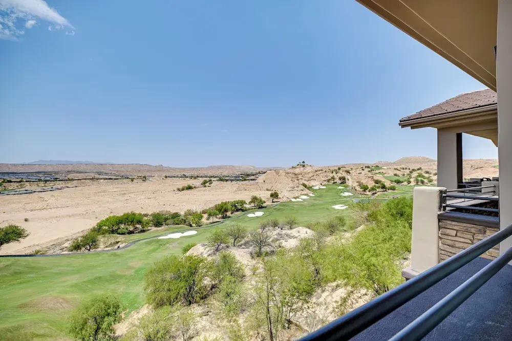 Golf Course Views & Private Deck: Mesquite Condo!