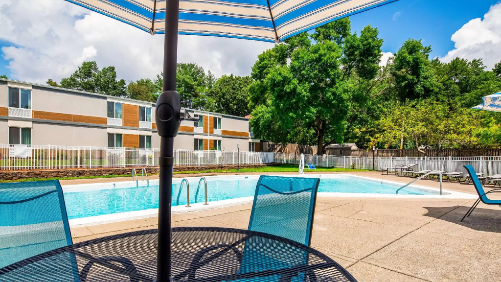 Chelmsford Inn