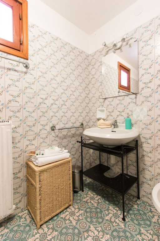 Villa Giolù a pochi passi dal mare