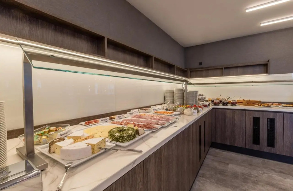 Отель NYX Erfurt by Leonardo Hotels
