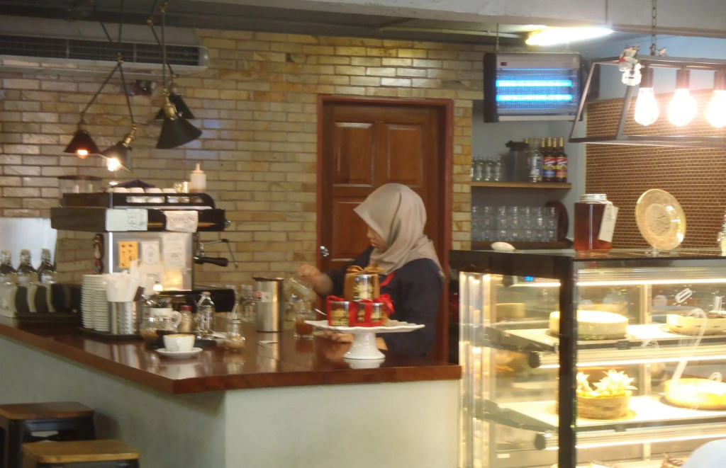 Sabrina Court Hotel