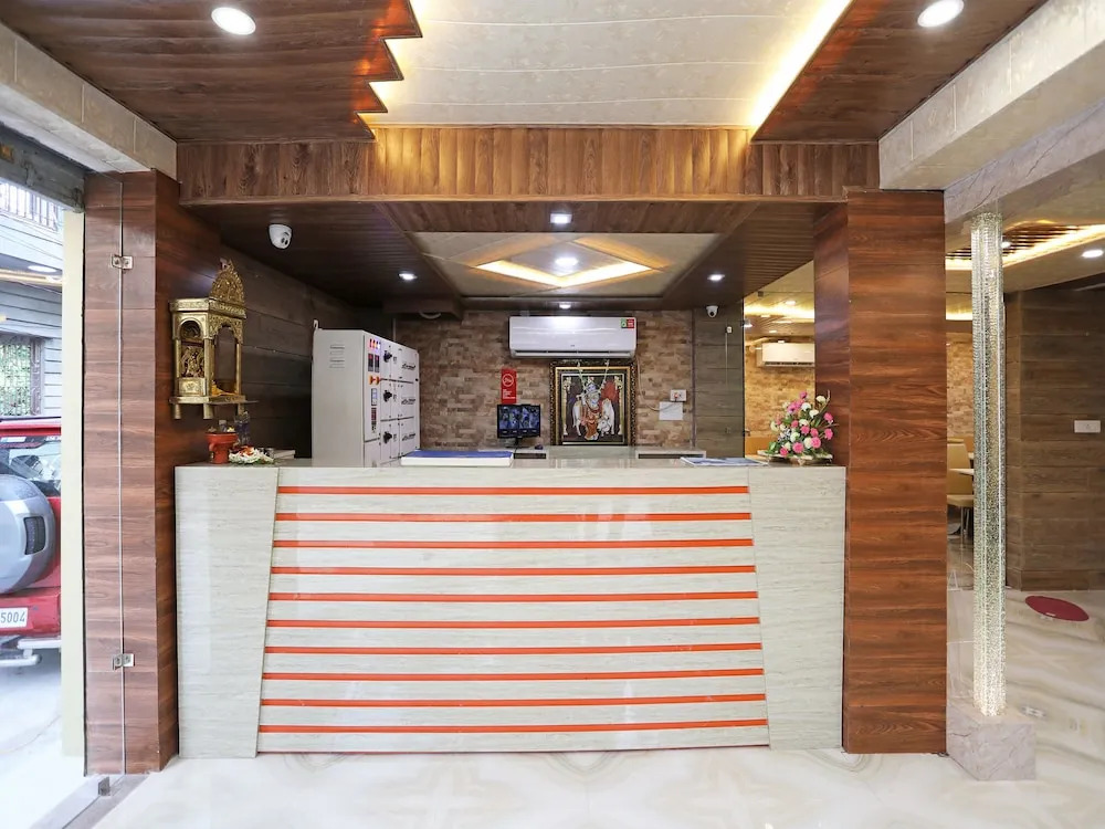 OYO 14373 Shree Krishna Hotel