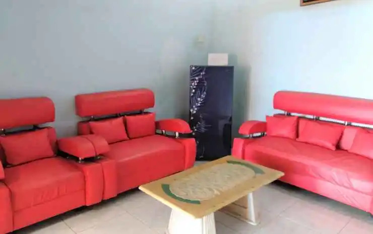 Wisma Rosse Life Bandara