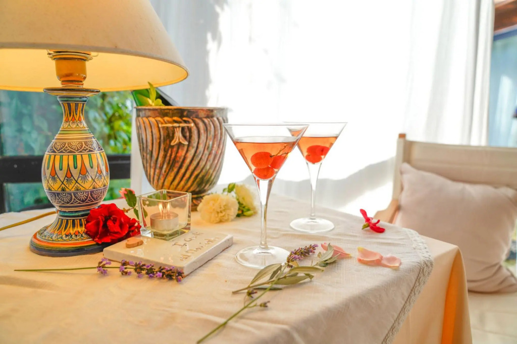 Villa for 4 Guests Private Pool Access to the Wellness Center of the Estate-noce