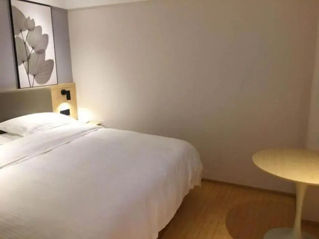 GreenTree Inn Jiangsu Lianyungang Hualian Building Business Hotel
