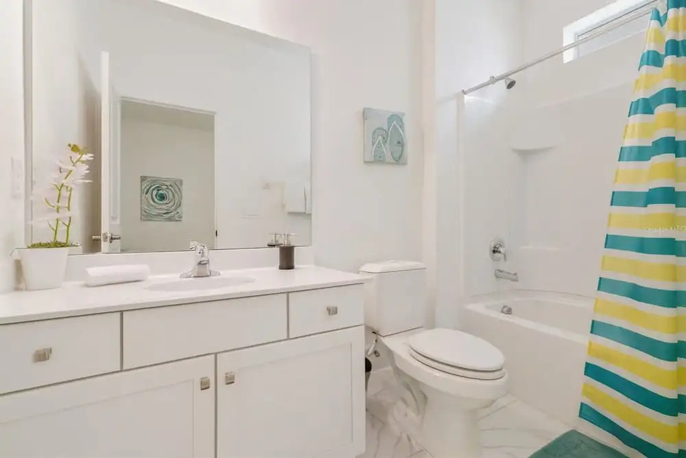 Harmony Ensuite Room  Shared Home No Car