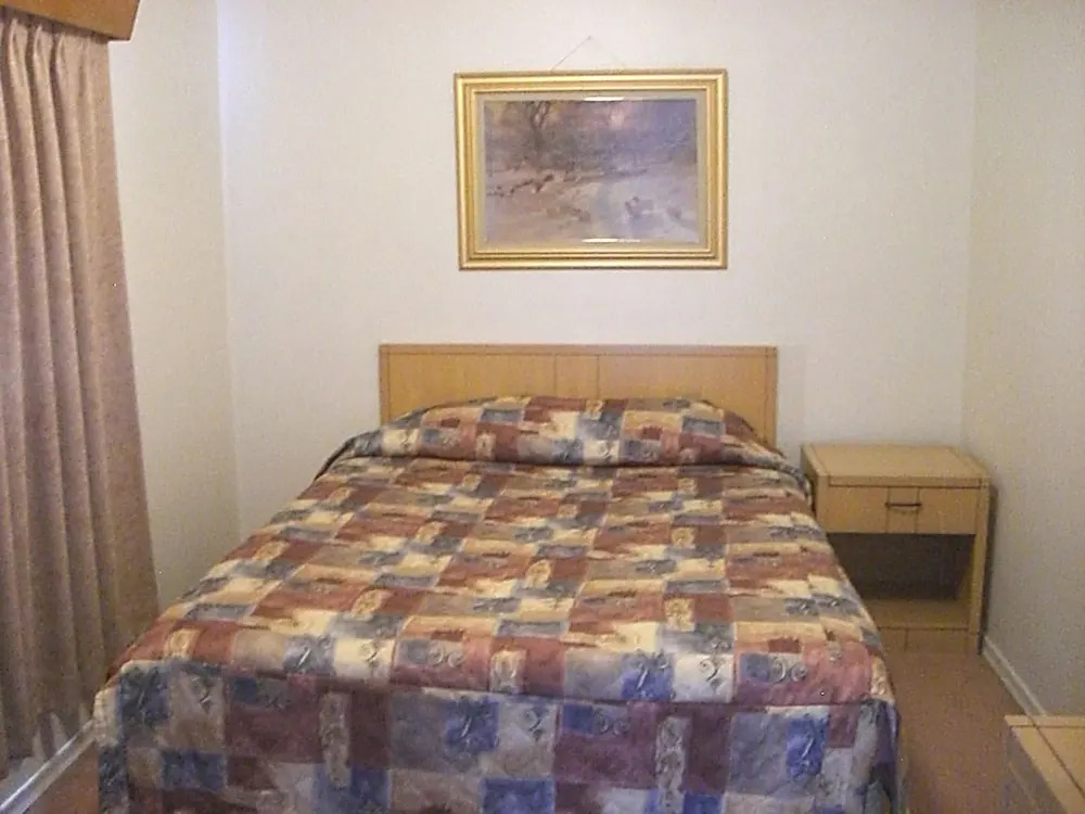 Alberni Inn