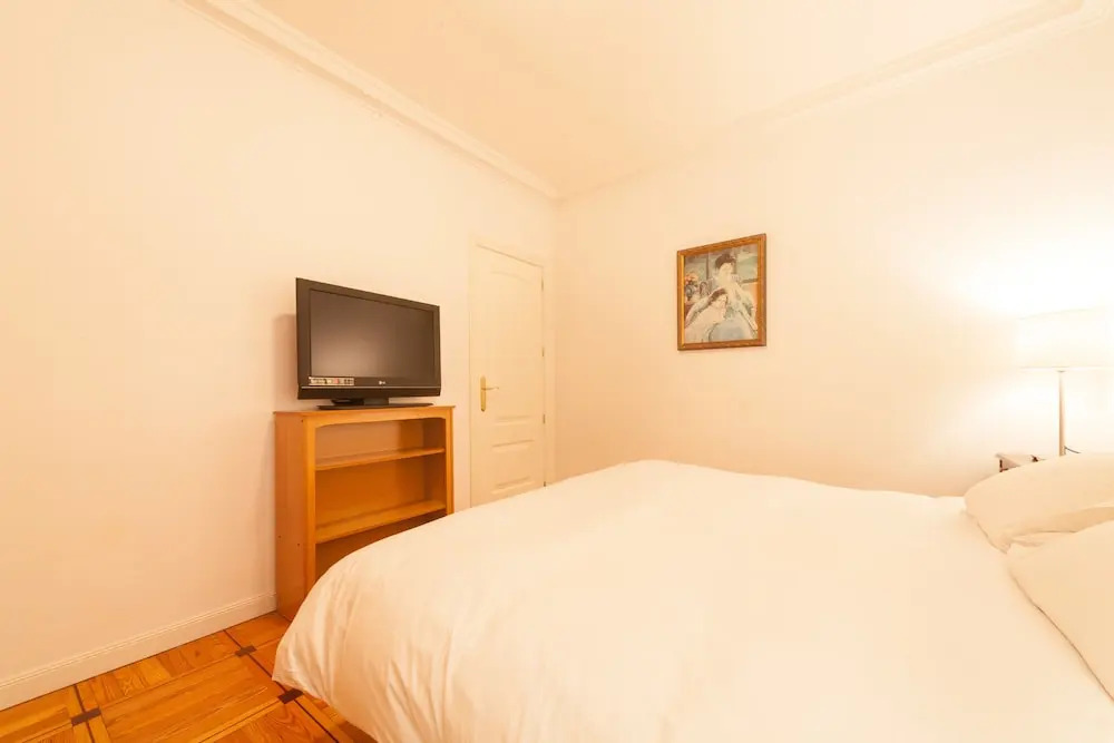Classical Flat in Barrio Salamanca  by Allô Housing