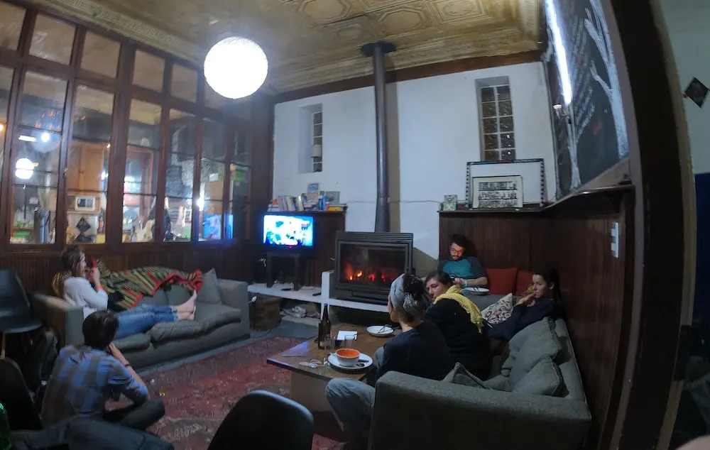 Escarabajo Hostel