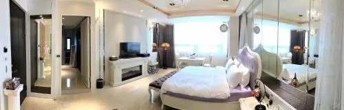 298Villa