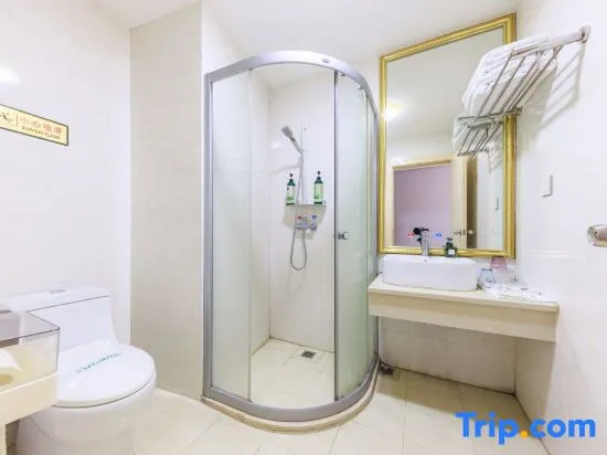 Jinhu Hotel
