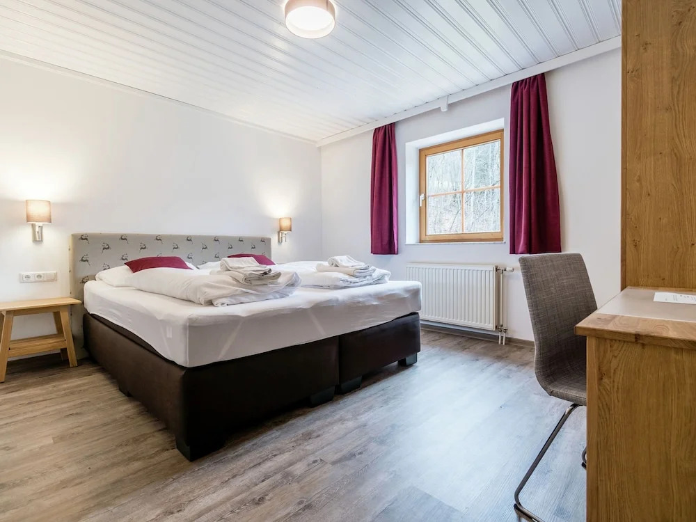 Luxurious Holiday Home in Rauris Near Cross-country Skiing